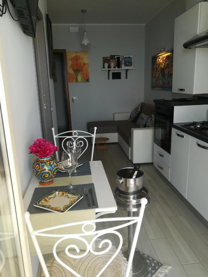 Al Bajah Loft Monovano Con Requisiti Hotel Taormina Zewnętrze zdjęcie